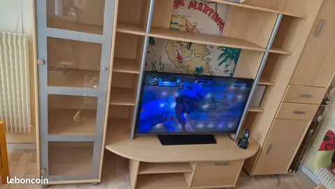 Meuble TV à donner – URGENT