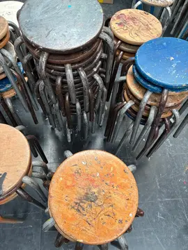 Tabourets standard - 160 pièces