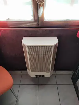 2 radiateurs gaz à donner.