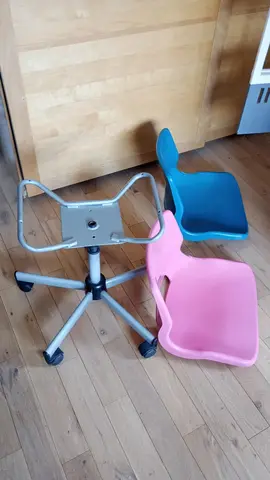 chaise Ikea structure TBE modèle snille + 2 coques fendues