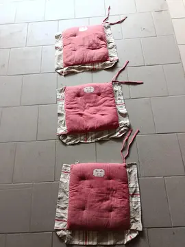 3 galettes de chaise