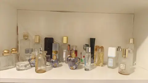 lot de parfums vides