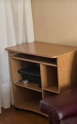 meuble d’ordinateur ou bureau