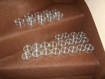 30 petits pots
