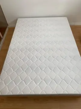 Sommier tapissier La redoute et matelas IKEA