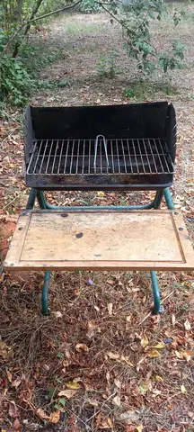 barbecue bon etat St Clar