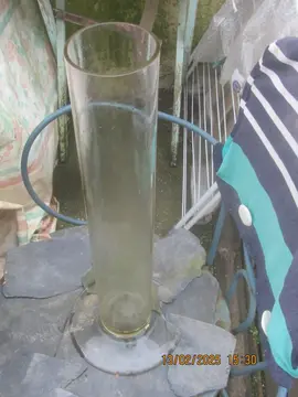 grand vase haut en verre
