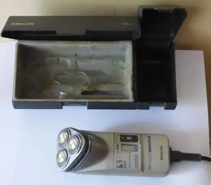 RASOIR ELECTRIQUE PHILIPS