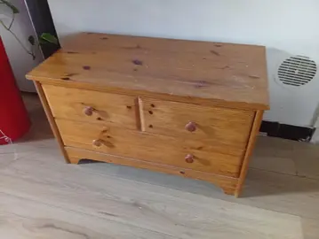 Commode en bois