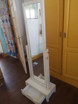Miroir sur pied (psyché)