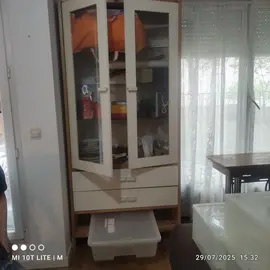 Suite à liquidation des meubles de notre studio