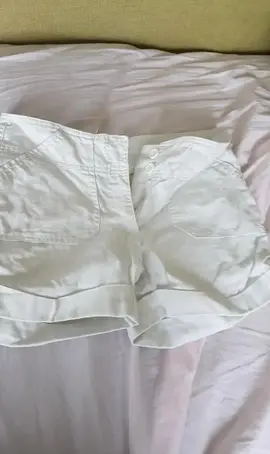 Short blanc