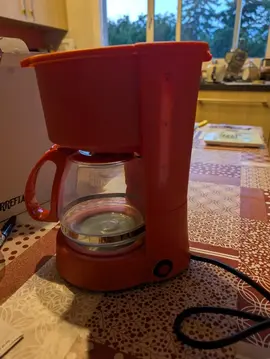 Petite cafetière 6 tasses neuve