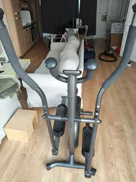 donne vélo elliptique noir bon état
