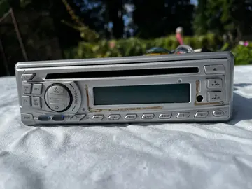 auto radio