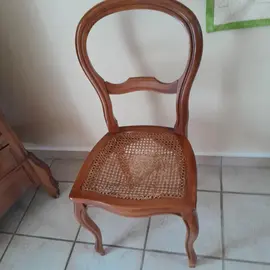 4 chaises