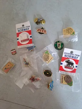 Collection de pins