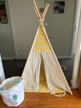 tipi enfant et bac tissu