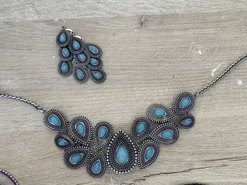 Montres et bijoux divers