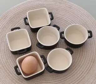 6 mini ramequins