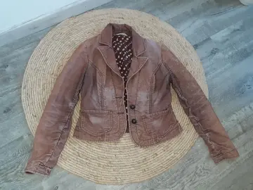 veste mi saison marron avec des broderies