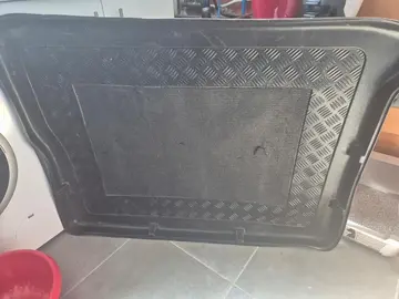 tapis coffre caoutchouc Scénic