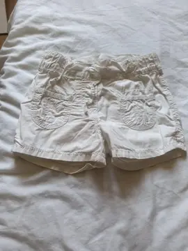 short 3 ans