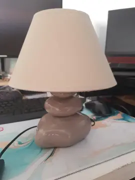 lampe de chevet galet verni