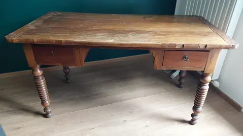 Bureau ancien