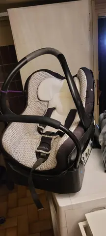 donne cosy + base auto
