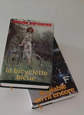 "la bicyclette bleue" et "le diable en rit encore"