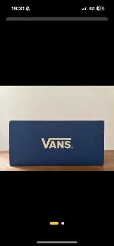 Boite à chaussures / Bien lire le texte pour la réponse