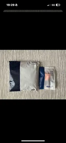 kit voyage neuf / Bien lire le texte pour la réponse
