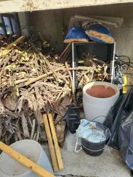 caisse a buche et bois de chauffage