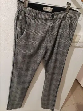 pantalon pour fille .11-12 ans pour fille.