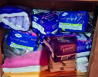 6 paquets de 12 protections Tena maxi nuit