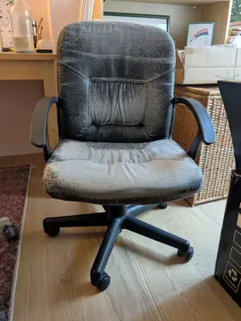 siège de bureau à roulettes