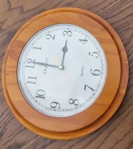 pendules avec mouvement à pile