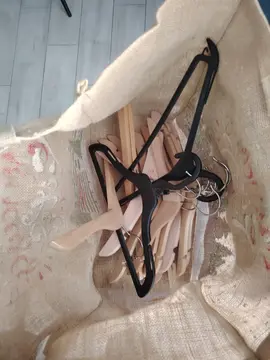 cintre bois enfant