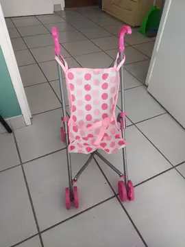 Pousette poupée