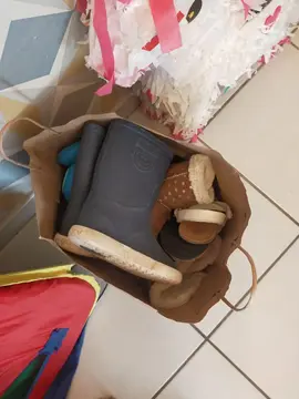 Chaussures enfant taille 23-25