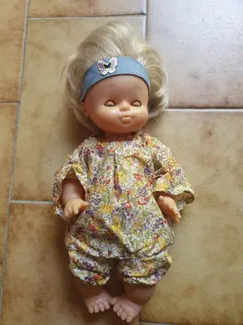 Poupée