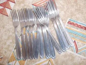 14 fourchettes