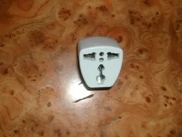 Adaptateur étranger