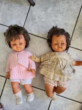 poupées yeux dormeurs