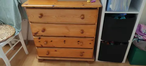 COMMODE EN PIN