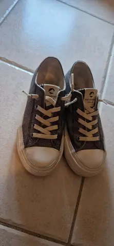 Chaussures filles taille 33