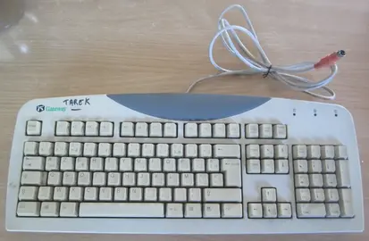 Clavier AZERTY pour PC prise PS2