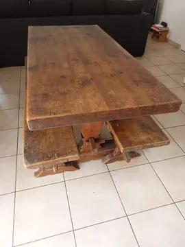 Table et banc en chêne massif