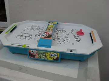 Mini table de air hockey